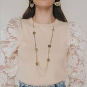 Women’s Zara dressy Blouse